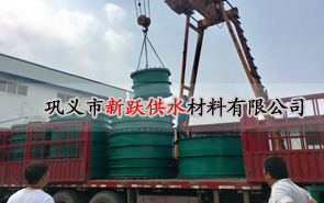 ���b���Է�ˮ�׹ܿ�϶��������